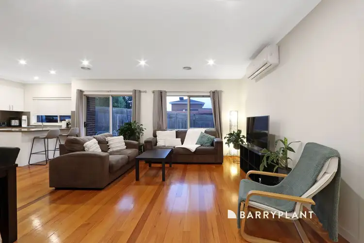 Main view of Homely unit listing, 2/40 Dorset Road, Croydon VIC 3136