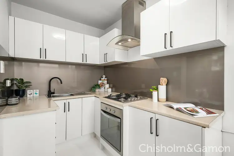 Fourth view of Homely apartment listing, 1/93 Ormond Road, Elwood VIC 3184