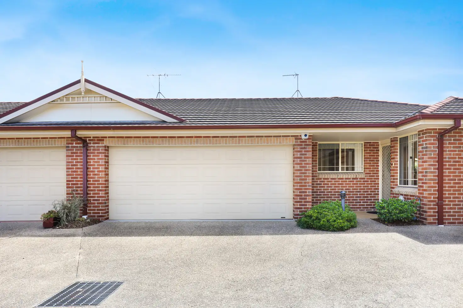 Main view of Homely villa listing, 4/21-23 Daisy Street, Fairy Meadow NSW 2519