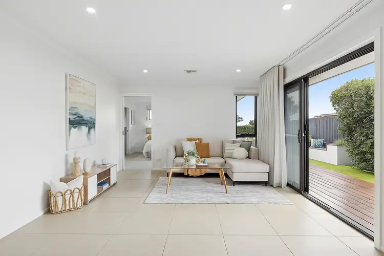 Sixth view of Homely house listing, 32 Cocoparra Crescent, Crace ACT 2911