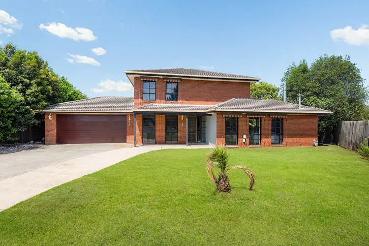 7 Blairgowrie Place, Melton West VIC 3337