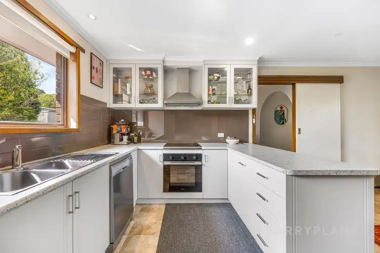 Second view of Homely house listing, 6 Mitchell Court, Soldiers Hill VIC 3350