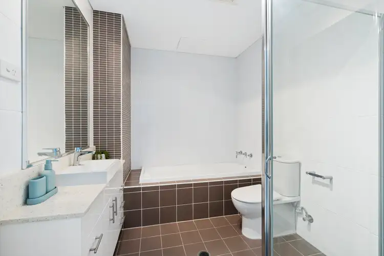 Sixth view of Homely apartment listing, 38/10 Oaks Avenue, Dee Why NSW 2099