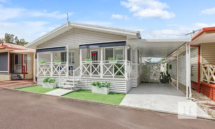 85/2 Mulloway Road, Chain Valley Bay NSW 2259
