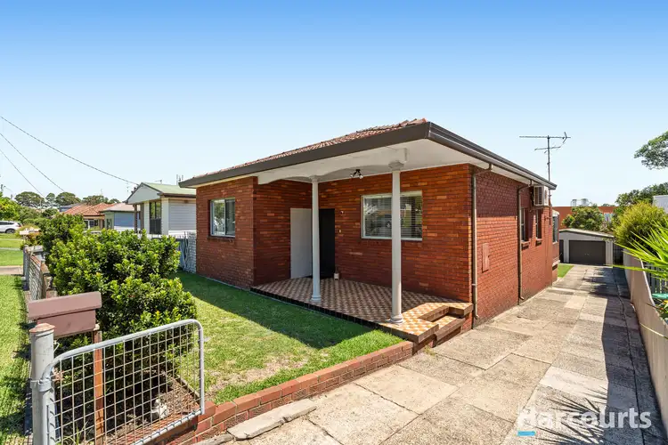 5 Groongal Street, Mayfield West NSW 2304