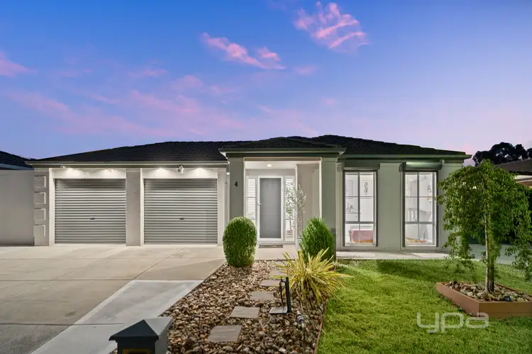 4 Ogrady Place, Burnside VIC 3023
