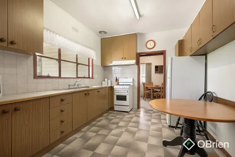 Fifth view of Homely house listing, 8 Wave Street, Frankston VIC 3199