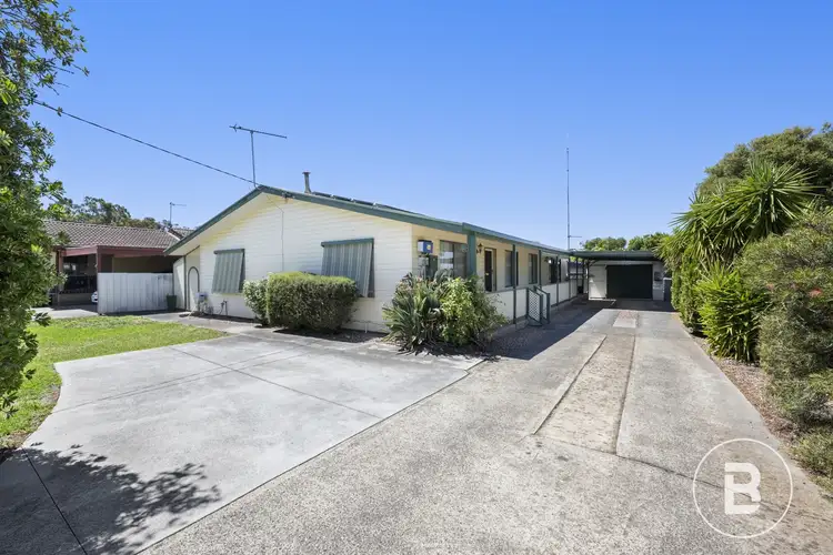 48 Dundas Road