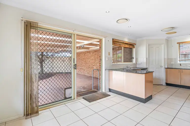 Fourth view of Homely villa listing, 4/24 Barrenjoey Road, Ettalong Beach NSW 2257