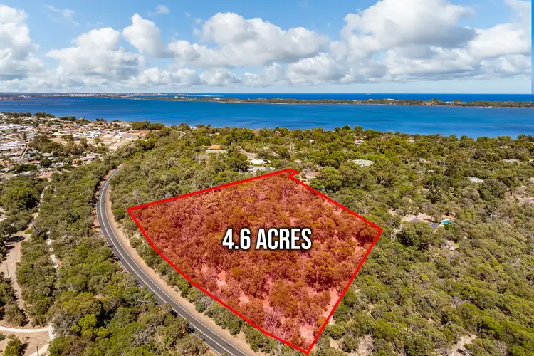 18 Shenton Close, Leschenault WA 6233