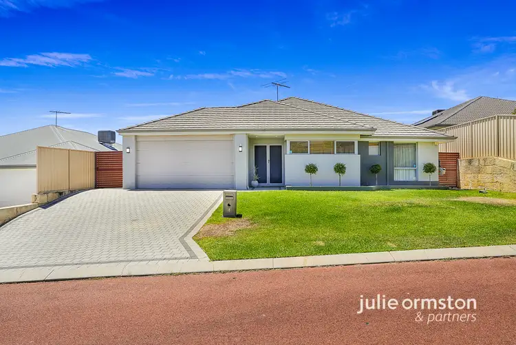 4 Strasbourg Vista, Hocking WA 6065