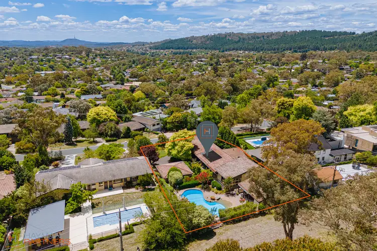95 Hawkesbury Crescent, Farrer ACT 2607