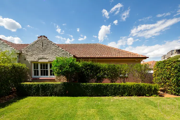 63 Leichhardt Street, Kingston ACT 2604