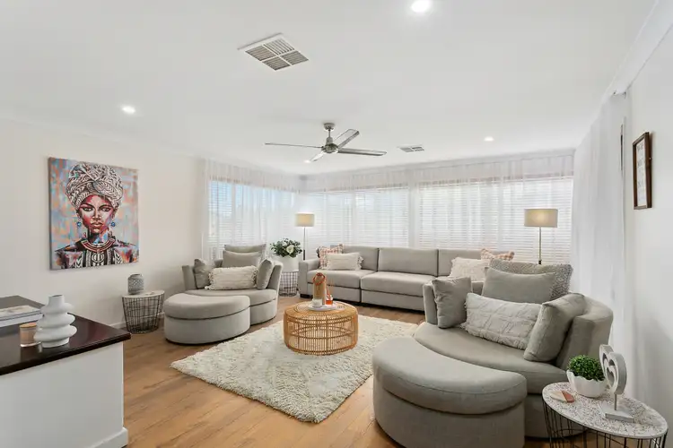 Fifth view of Homely house listing, 2 Walnut Close, Hamlyn Terrace NSW 2259