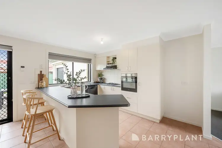 Sixth view of Homely house listing, 21 Goulburn Circuit, Caroline Springs VIC 3023