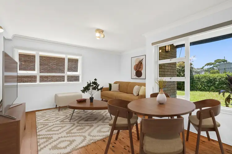 Third view of Homely semi-detached listing, 2/96 Brokers Road, Balgownie NSW 2519