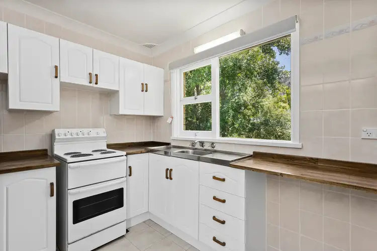 Fourth view of Homely semi-detached listing, 2/96 Brokers Road, Balgownie NSW 2519