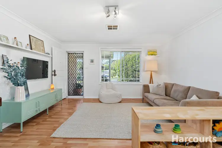 Second view of Homely semi-detached listing, 1/6 Gelfius Crescent, Macquarie Hills NSW 2285