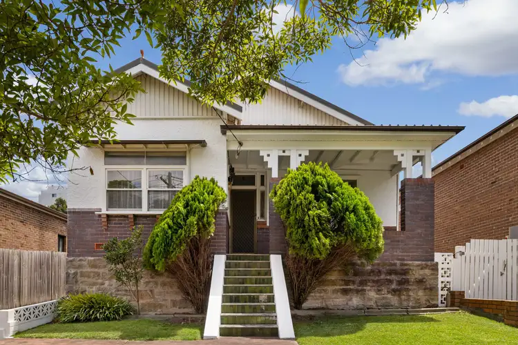 5 Woodside Avenue, Hurlstone Park NSW 2193