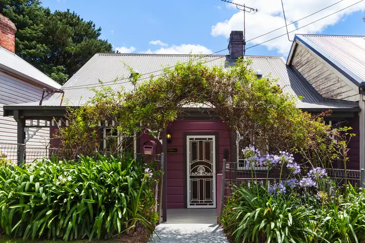 37 Cascade Street