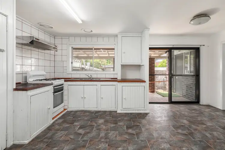 Second view of Homely house listing, 10 Seaview Crescent, Mulgrave VIC 3170
