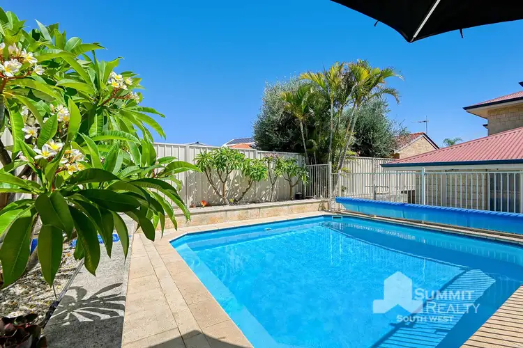 Third view of Homely house listing, 6 Oak Court, Eaton WA 6232