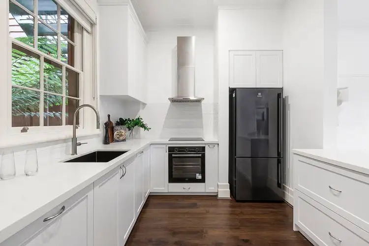 Fourth view of Homely apartment listing, 4/8 Ardoch Avenue, St Kilda East VIC 3183