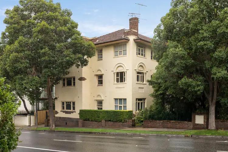 Main view of Homely apartment listing, 8/6-18 Princes Street, St Kilda VIC 3182