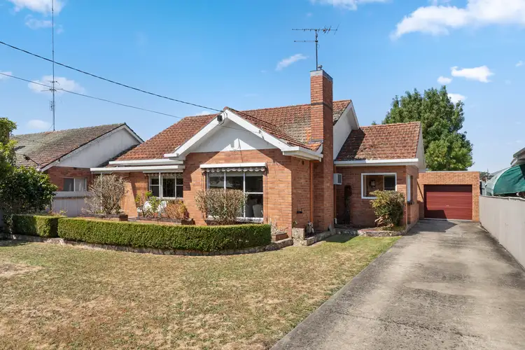 28 Armstrong Street, Colac VIC 3250
