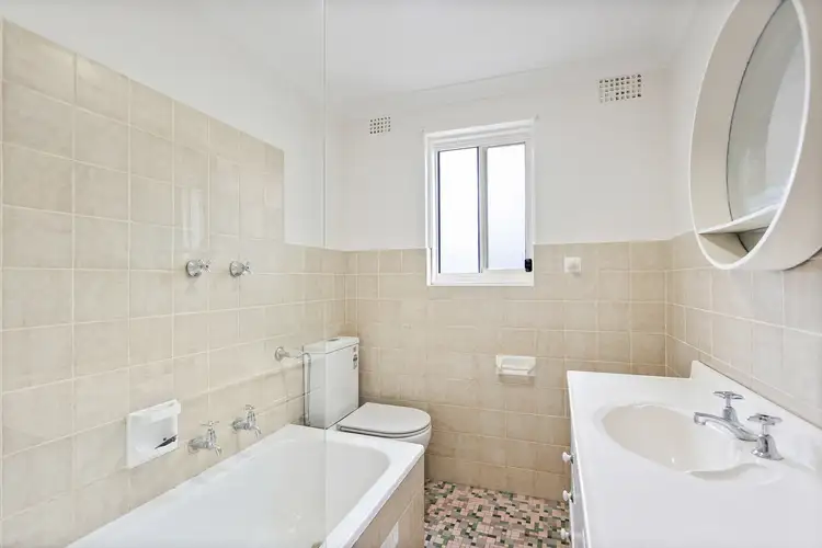 Sixth view of Homely apartment listing, 8/1 Thomas Street, Wollongong NSW 2500