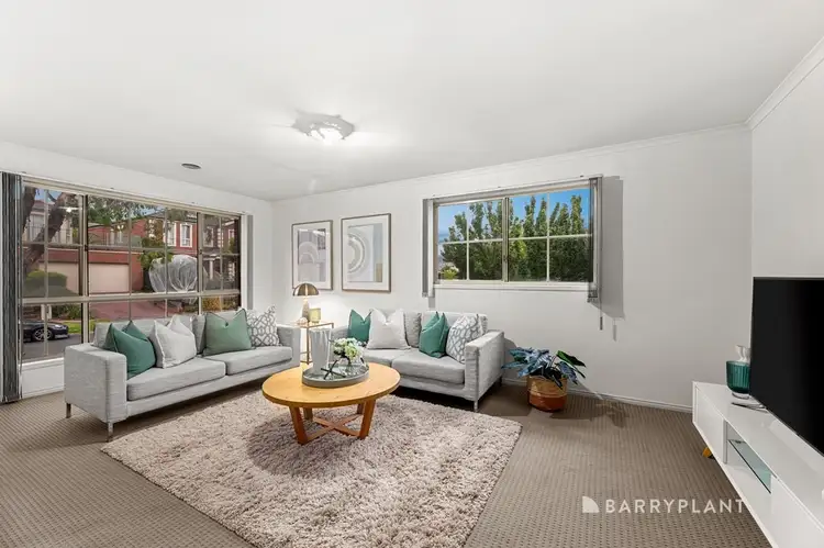 Second view of Homely house listing, 7 Thompson Drive, Wantirna VIC 3152