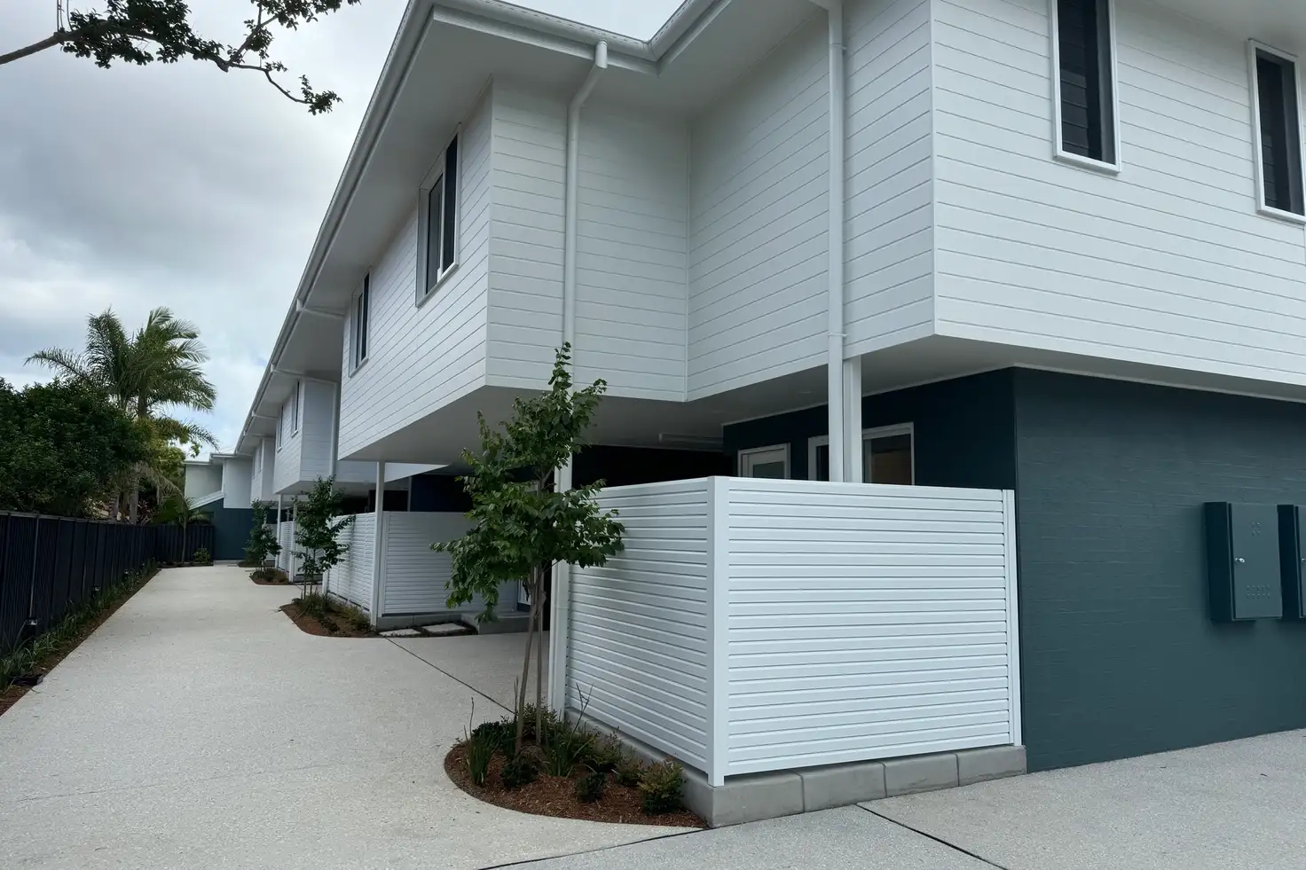 Main view of Homely townhouse listing, 5/98 Park Beach Road, Coffs Harbour NSW 2450