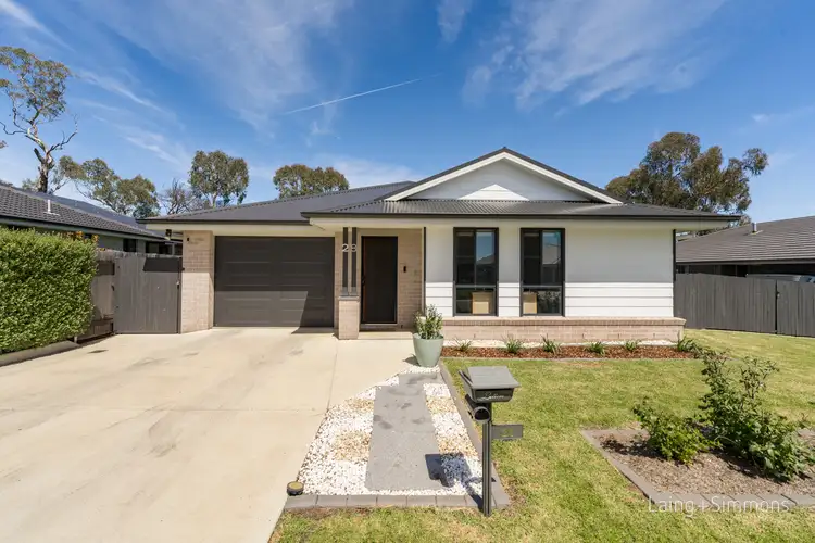28 Sunrise Crescent, Armidale NSW 2350