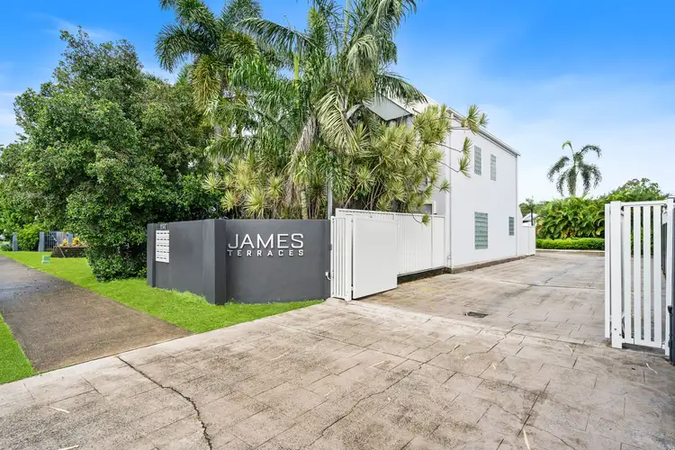 Main view of Homely unit listing, 7/184-190 Gatton Street, Manunda QLD 4870