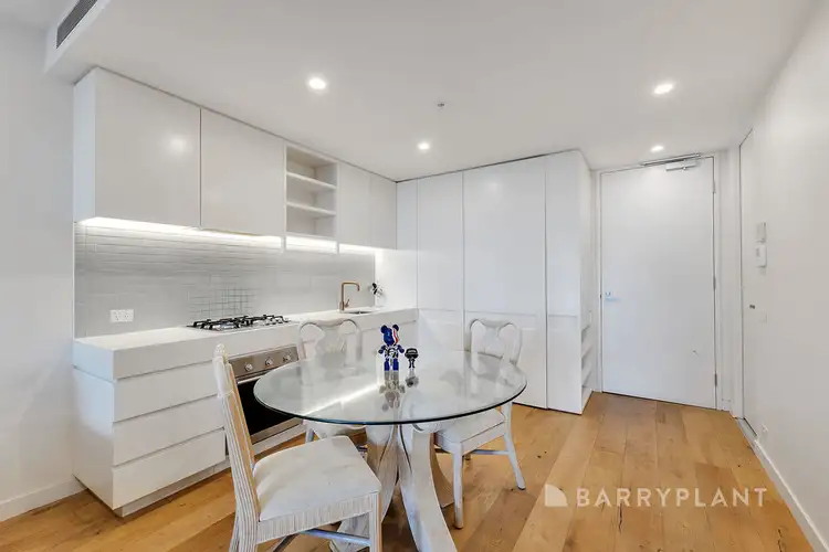 202/52-54 O'Sullivan Road, Glen Waverley VIC 3150