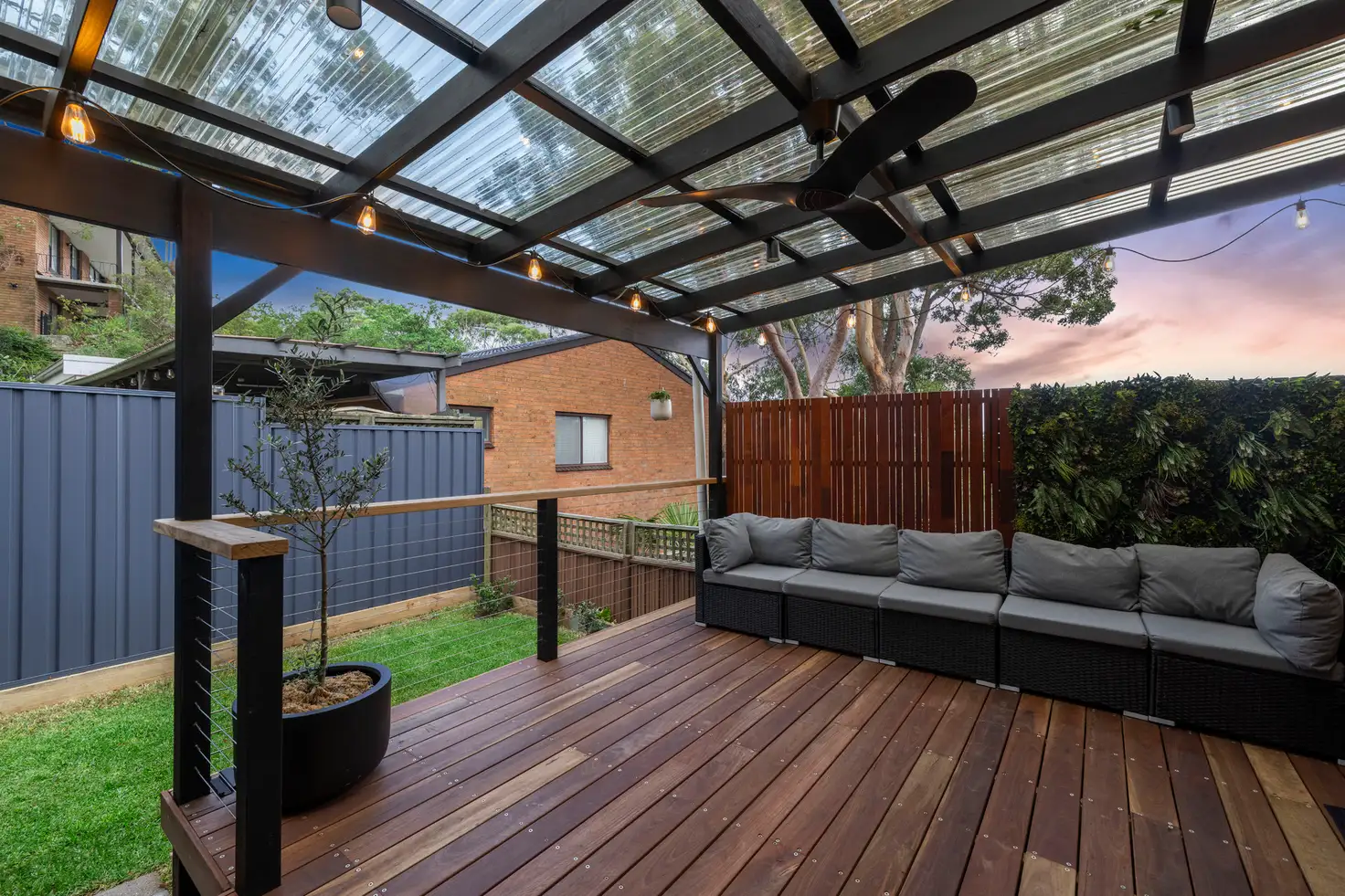 Main view of Homely townhouse listing, 8/24 Toronto Parade, Sutherland NSW 2232
