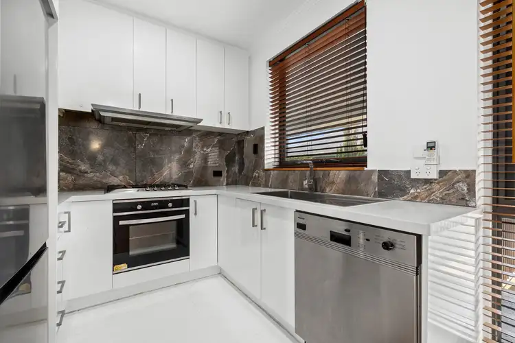 Fourth view of Homely unit listing, 15/34-35 Nepean Highway, Aspendale VIC 3195
