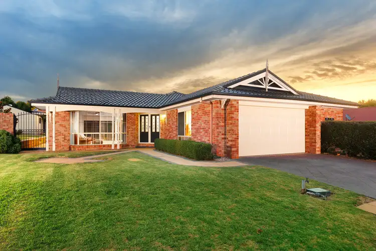 7 Shannon Avenue, West Wodonga VIC 3690