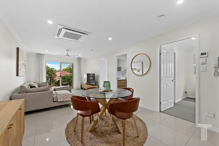 4/16 Flavelle Street, Carina QLD 4152
