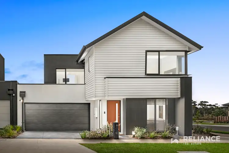 23 Interlaken Avenue, Manor Lakes VIC 3024