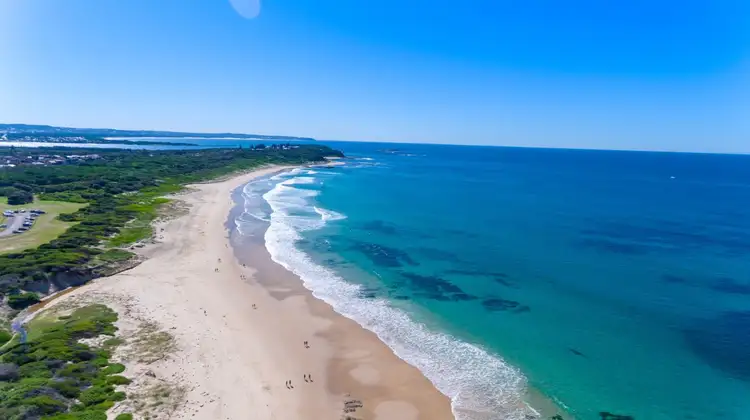 Fifth view of Homely villa listing, 1/8 Seaspray Close, Caves Beach NSW 2281