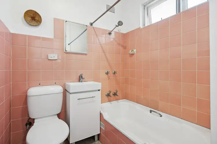 Fifth view of Homely apartment listing, 7/10 Grafton Crescent, Dee Why NSW 2099
