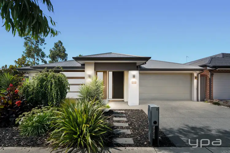 Main view of Homely house listing, 6 Maygrand Avenue, Werribee VIC 3030