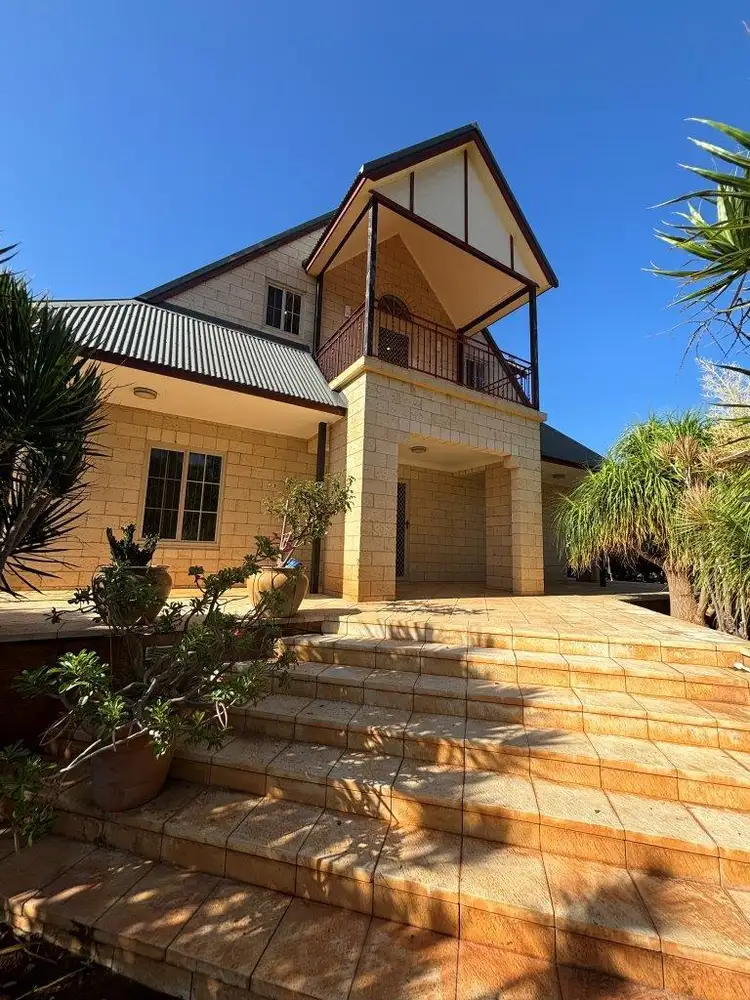 486 Robinson Street, Kingsford WA 6701