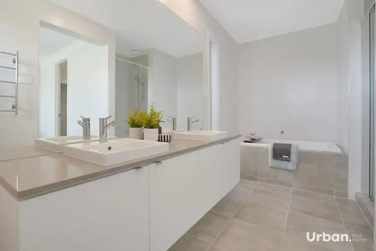 Fifth view of Homely house listing, 3 Simmental Street, Lochinvar NSW 2321