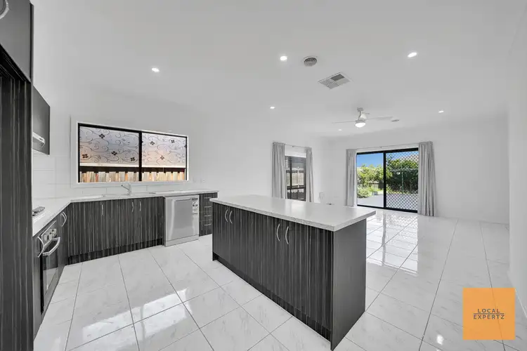 Sixth view of Homely house listing, 25 Carissa Road, Brookfield VIC 3338