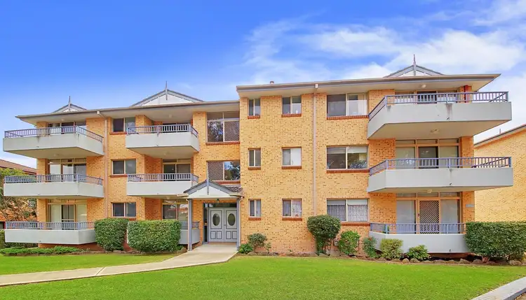 12/261 Dunmore Street