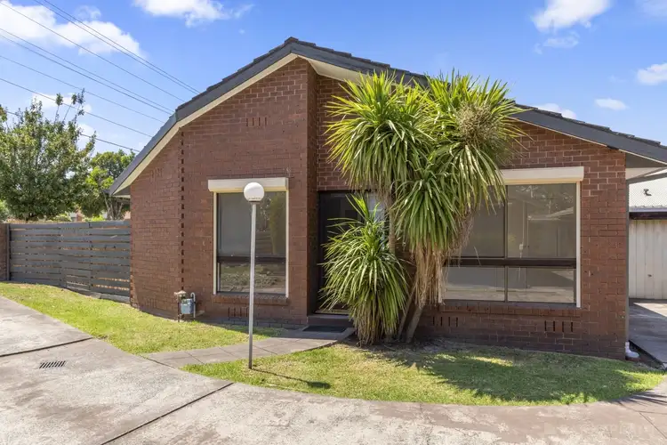 Main view of Homely unit listing, 7/1174 Heatherton Road, Noble Park VIC 3174