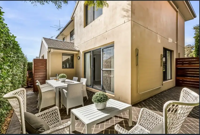 Main view of Homely townhouse listing, 3/43 Urunga Parade, Wollongong NSW 2500