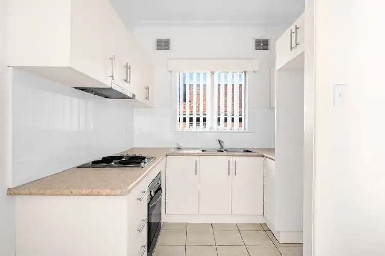 Second view of Homely unit listing, 3/6 Armstrong Street, West Wollongong NSW 2500